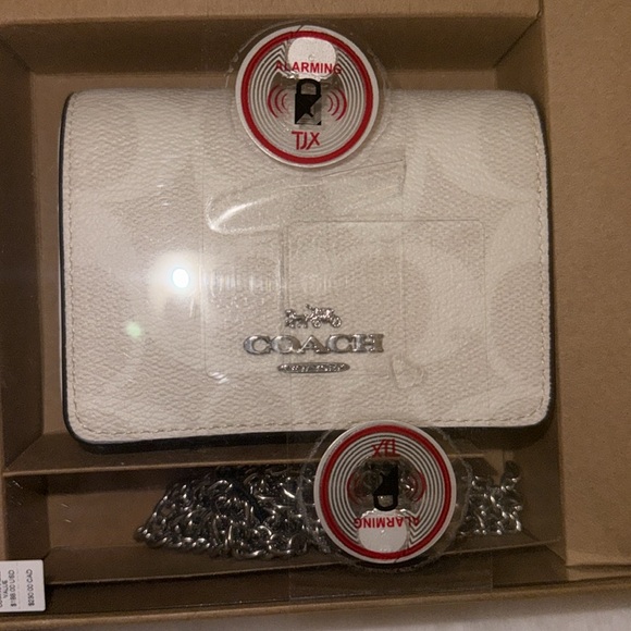 NWT Coach Boxed Mini Wallet On Chain In Signature Canvas Glacier White /2 charms - Picture 12 of 14
